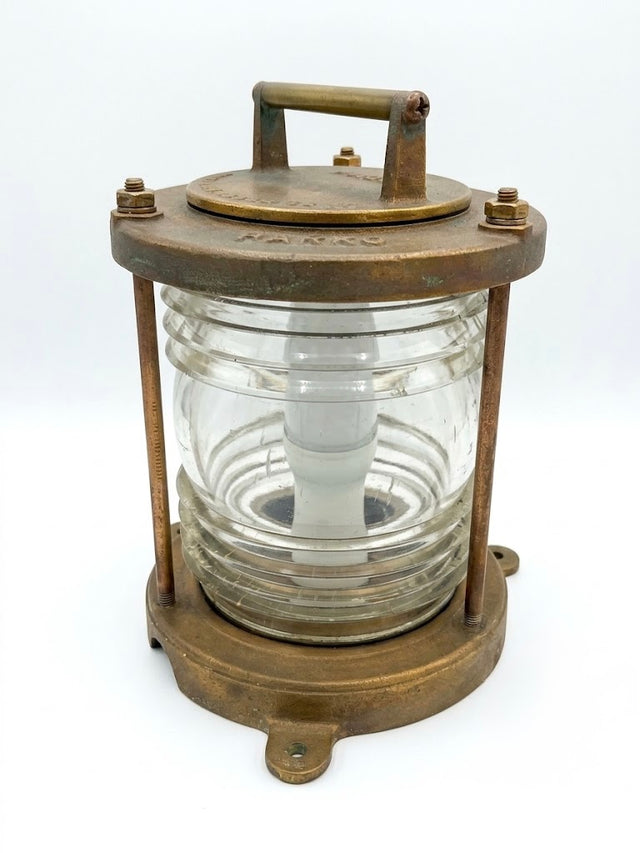 Rare fanal de marine & feu de navigation – PERKO / PAULUHN Modèle 13145 – Laiton massif & verre de Fresnel