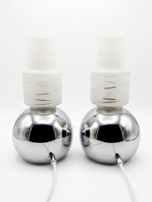 Lampes de table vintage en chrome et opaline – Design Années 1970